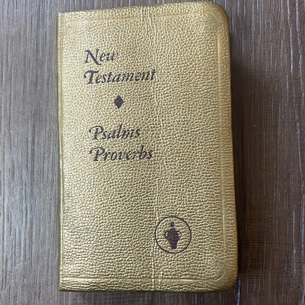 VTG New Testament Psalms Proverbs (Gideons International) Bible